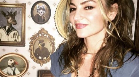 drea d matteo nude|Drea de Matteo Nude: Porn Videos & Sex Tapes